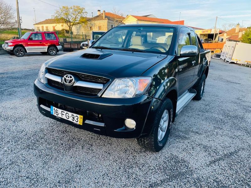 Toyota Hilux • 2008 • 230,000 km 1