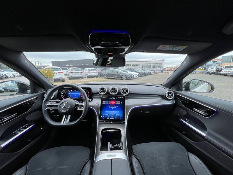 Mercedes-Benz C • 2022 • 17,500 km 3