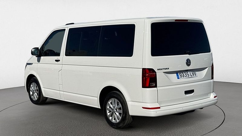Volkswagen Multivan • 2022 • 78,464 km 2