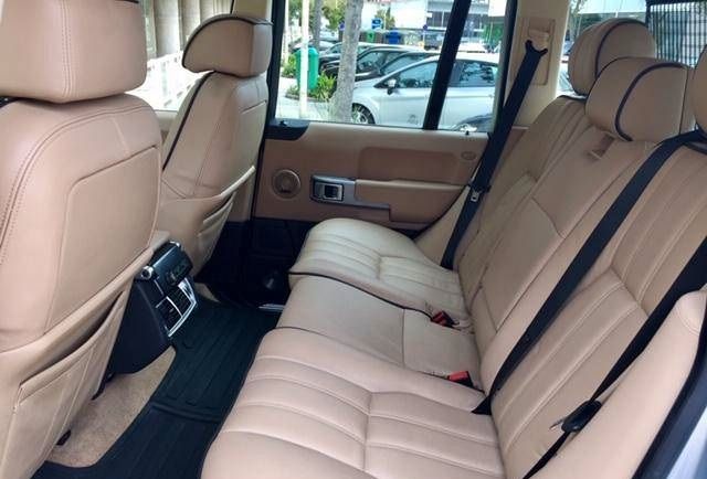 Land Rover Range Rover • 2006 • 190,000 km 6