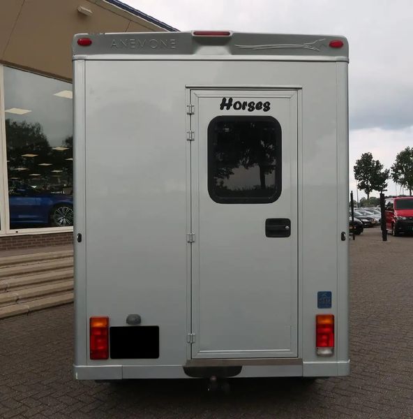 Renault Master • 2011 • 208,000 km 8