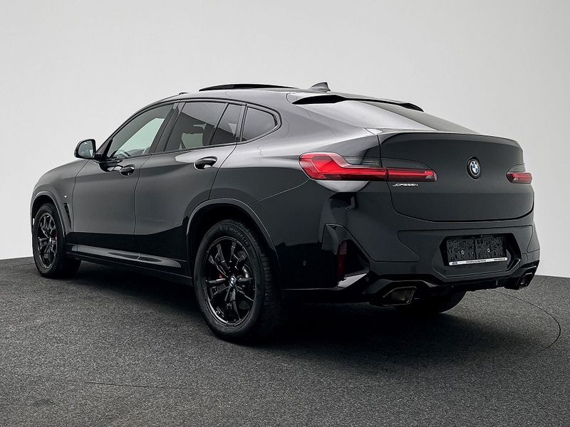 BMW X4 • 2022 • 222,000 km 6