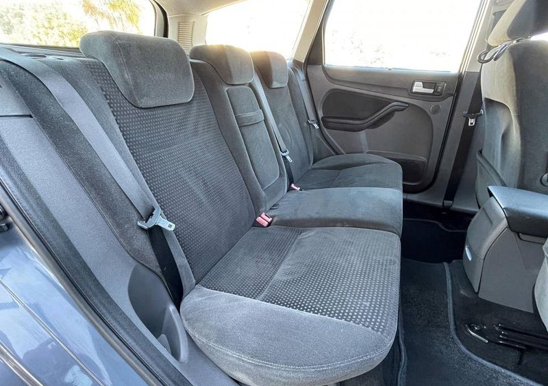 Ford Focus • 2005 • 200,000 km 8
