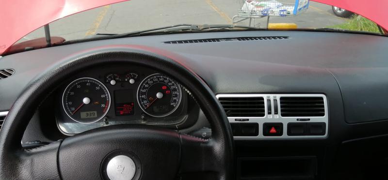 Volkswagen Jetta • 2012 • 86,432 km 3