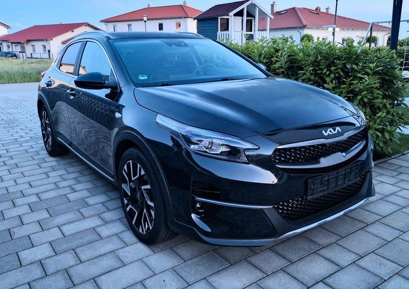 Kia Cee`d • 2022 • 27,800 km 1