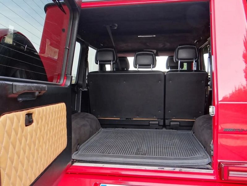 Mercedes-Benz G-Class • 2010 • 349,000 km 7