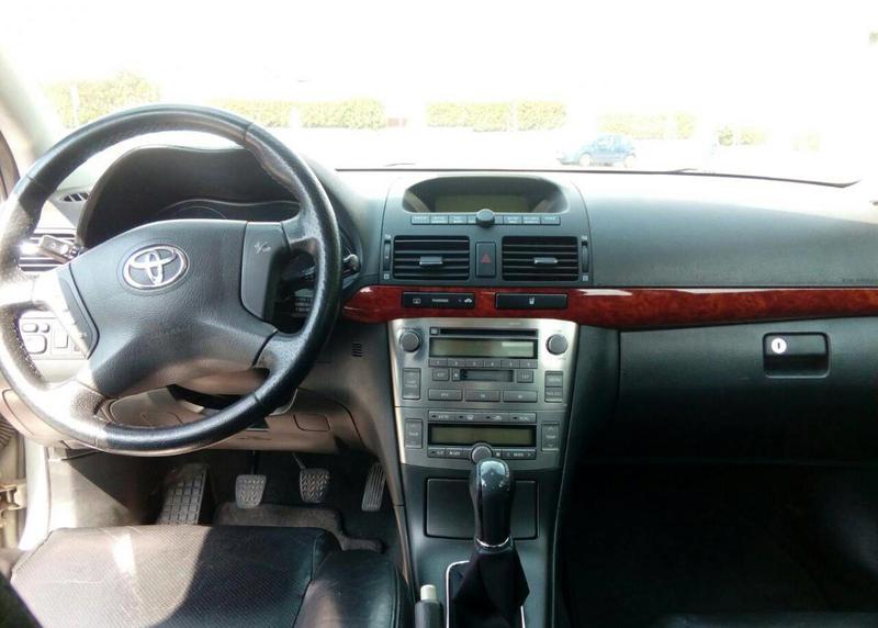 Toyota Avensis • 2005 • 200,000 km 4