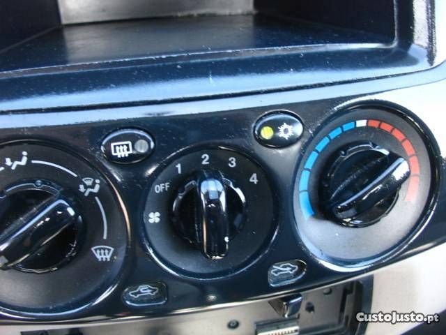 Mitsubishi L200 • 2012 • 200,000 km 3