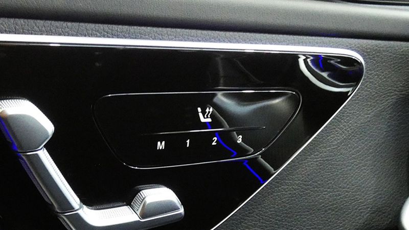 Mercedes-Benz C-Class • 2023 • 19,089 km 7