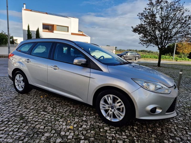 Ford Focus • 2011 • 156,000 km 2