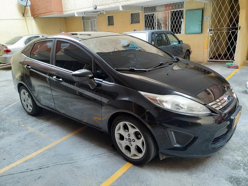 Ford Fiesta • 2013 • 78,300 km 2