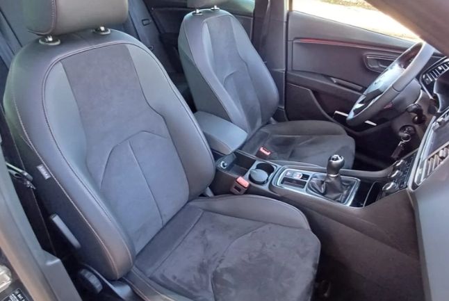 Seat Leon • 2020 • 55,000 km 4