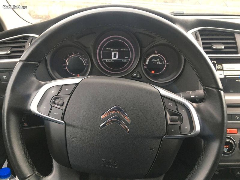 Citroën C4 • 2016 • 150,000 km 7