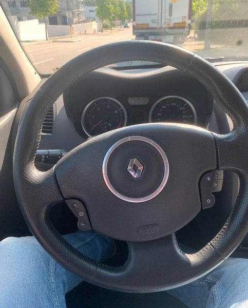 Renault Mégane • 2008 • 399,999 km 2