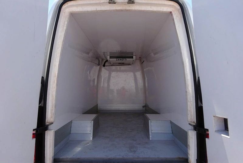 Mercedes-Benz Sprinter • 2011 • 89,999 km 5