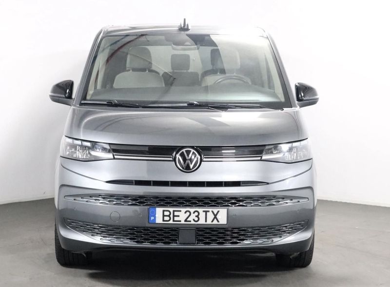 Volkswagen Multivan • 2023 • 47,609 km 1