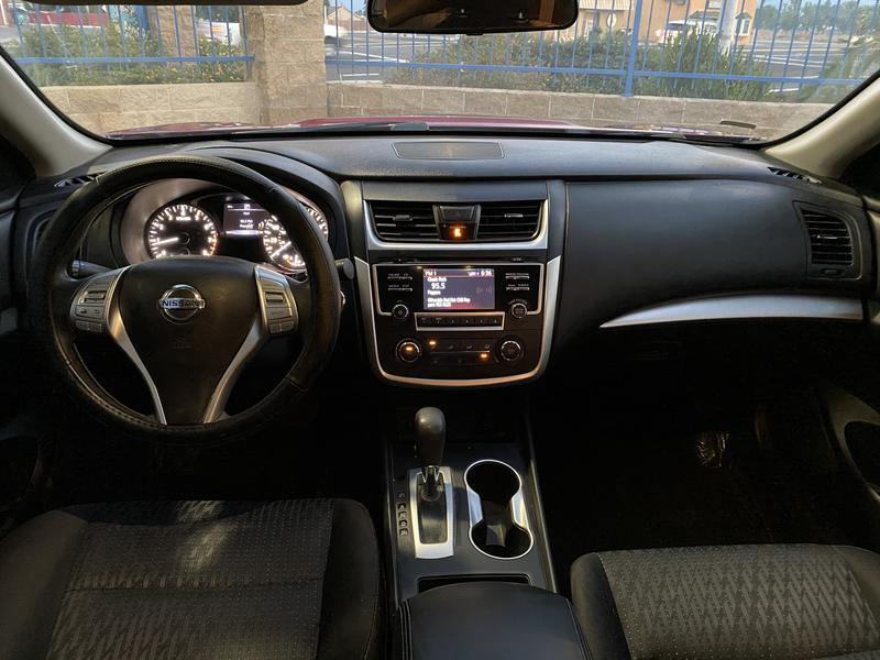 Nissan Altima • 2016 • 84,000 km 8