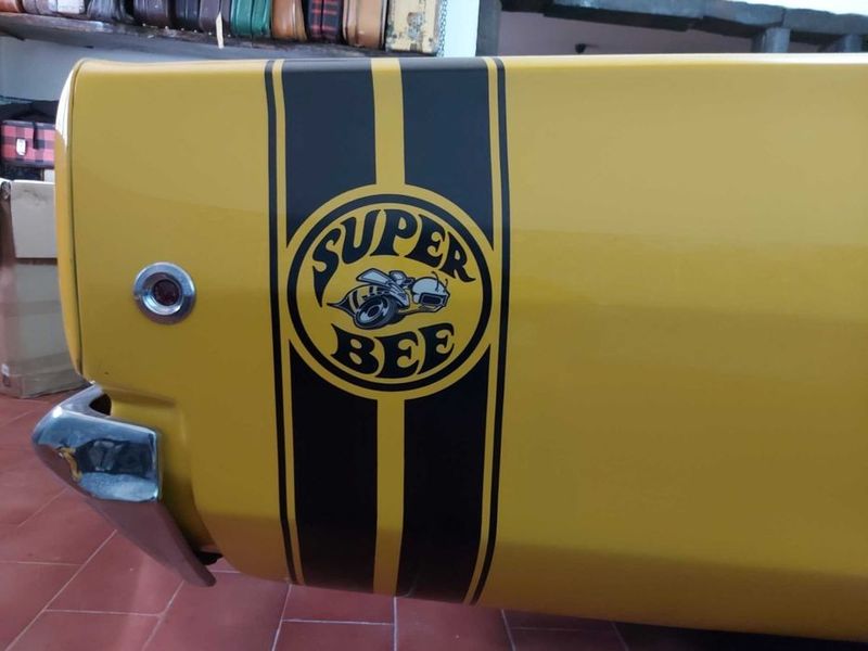 Dodge Nitro • 1968 • 999,999 km 5