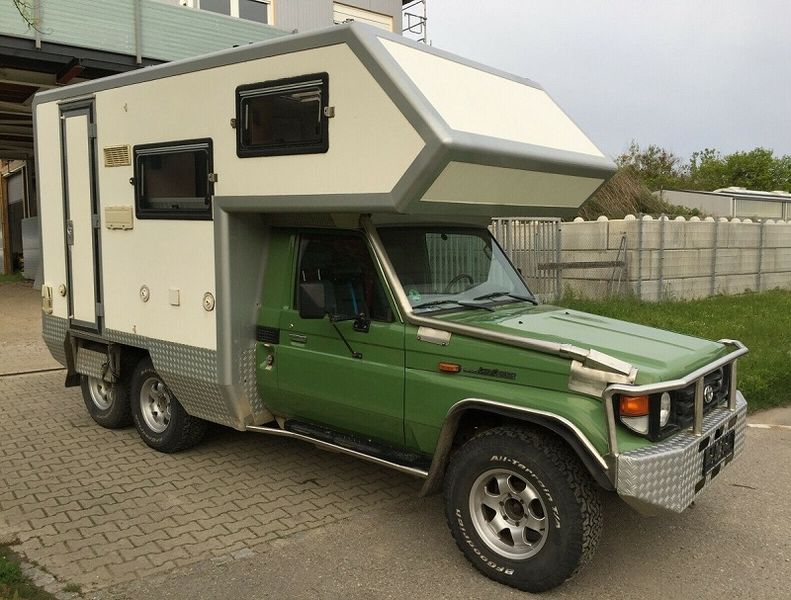 Toyota Land Cruiser • 2001 • 92,500 km 3