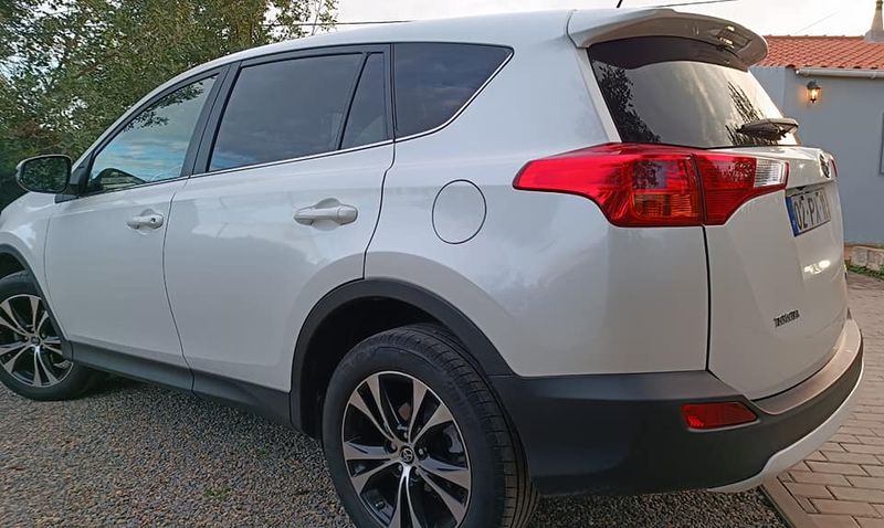 Toyota RAV4 • 2015 • 129,000 km 4