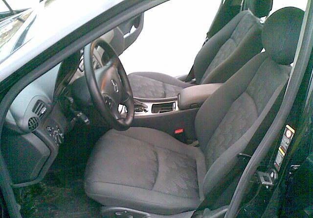 Mercedes-Benz C • 2003 • 10,000 km 3