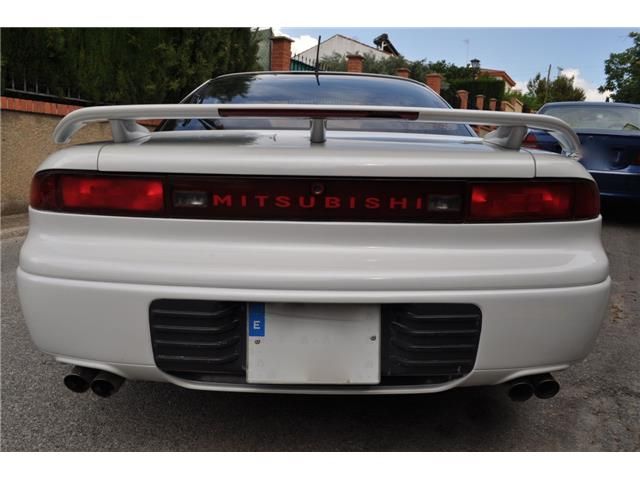 Mitsubishi 3000 GT • 1992 • 91,000 km 7