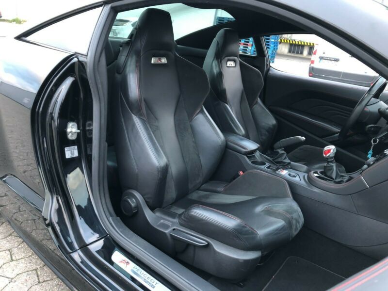 Peugeot RCZ • 2015 • 163,400 km 11