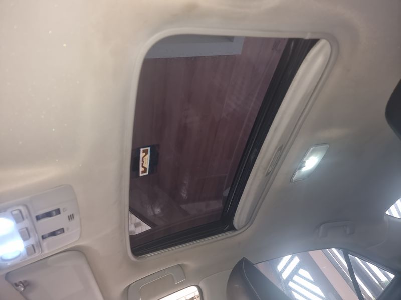 Toyota Corolla • 2015 • 199,640 km 17