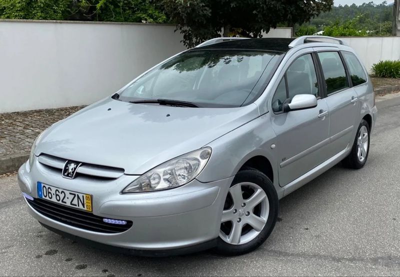 Peugeot 307 • 2005 • 255,000 km 2