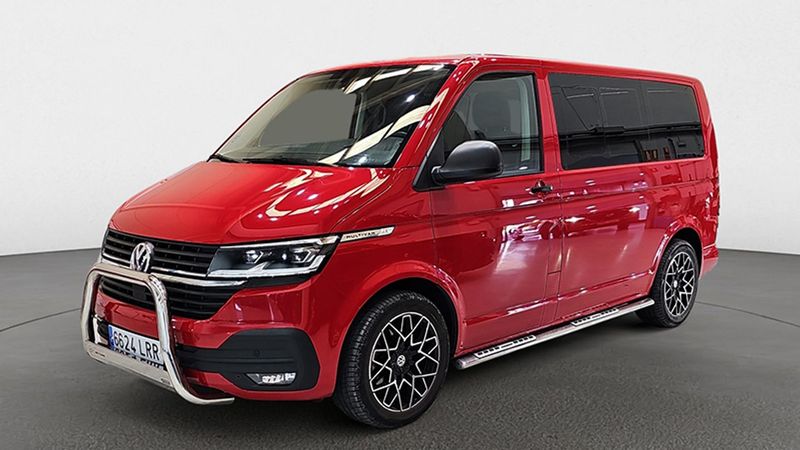 Volkswagen Multivan • 2021 • 30,742 km 1