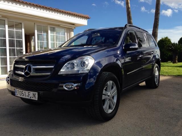 Mercedes-Benz GL • 2006 • 219,000 km 1
