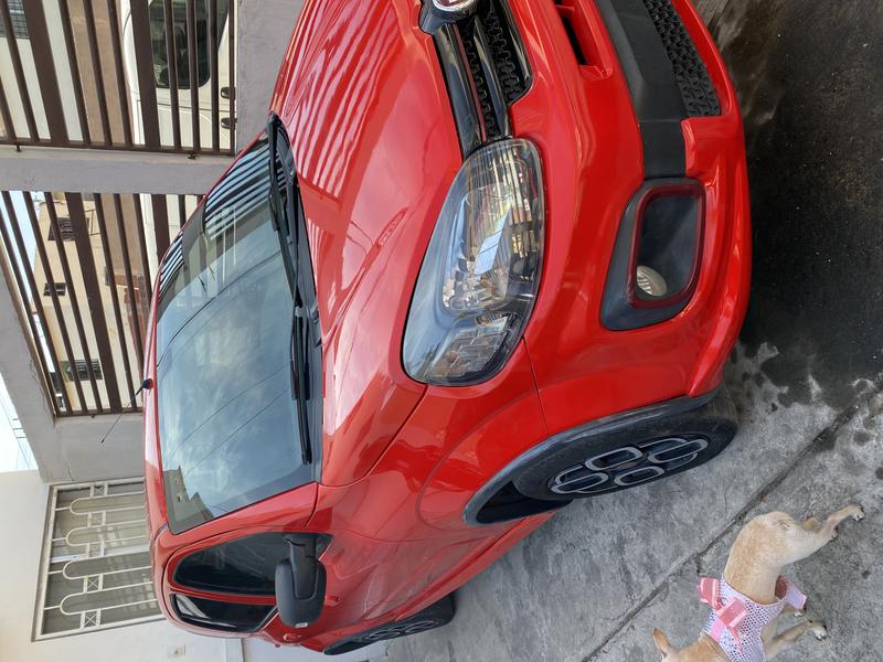 Fiat Uno • 2018 • 80,000 km 3