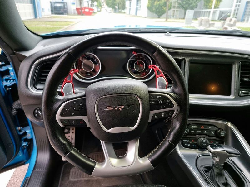 Dodge Challenger • 2015 • 66,700 km 18