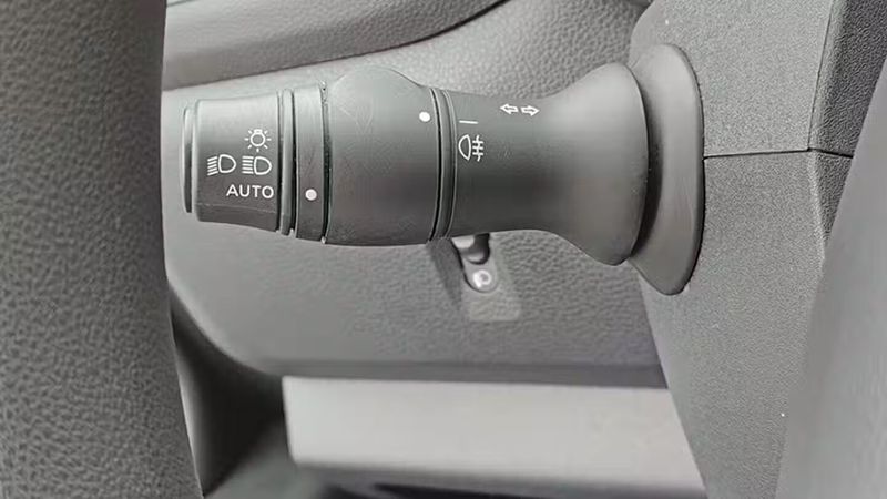 Renault Master • 2024 • 20,858 km 9