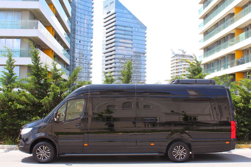 Mercedes-Benz Sprinter • 2023 • 0 km 24