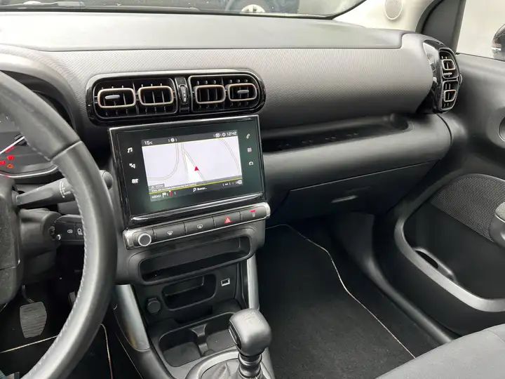 Citroën C3 • 2019 • 22,500 km 1