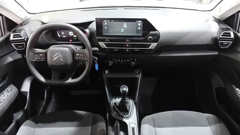 Citroën C4 • 2023 • 11,879 km 7