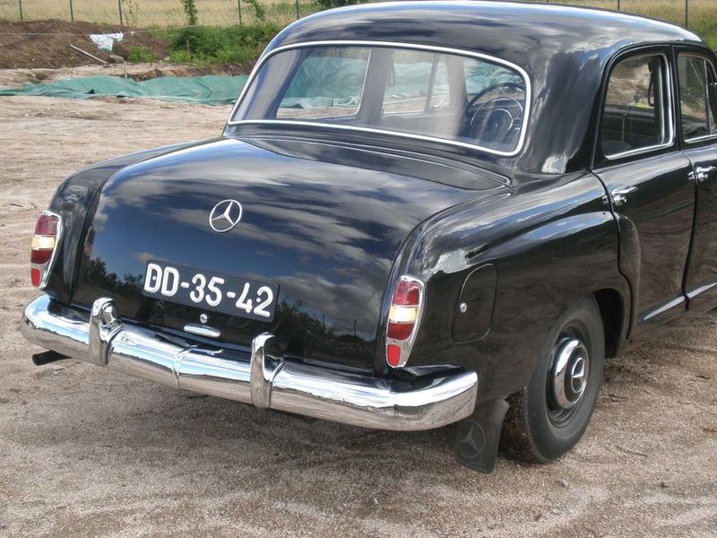Mercedes-Benz 190 • 1957 • 94,000 km 7
