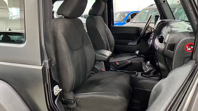 Jeep Wrangler • 2016 • 88,730 km 22