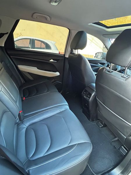 Chevrolet Captiva • 2020 • 43,000 km 6