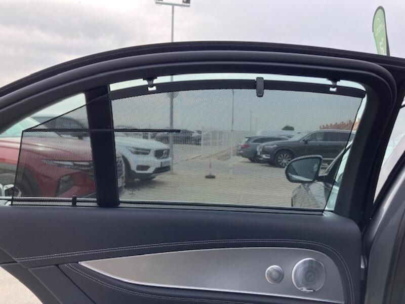 Mercedes-Benz E-Class • 2020 • 30,038 km 20