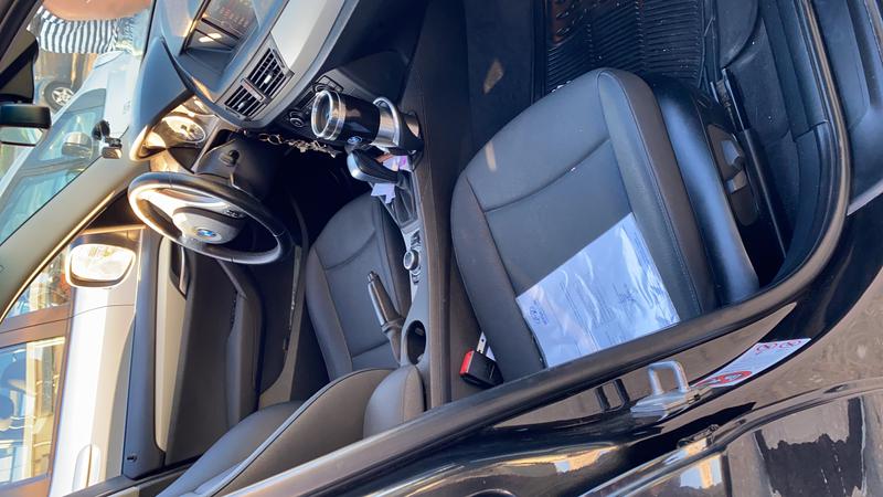 BMW X1 • 2011 • 151,000 km 5