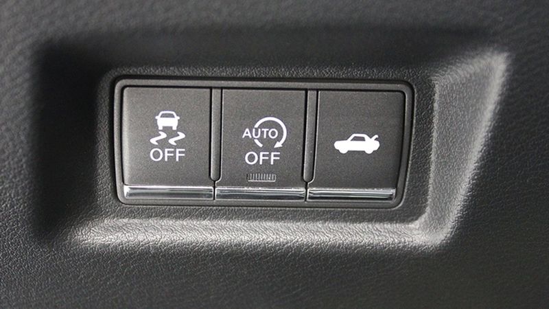 Infiniti Q60 • 2017 • 104,462 km 16