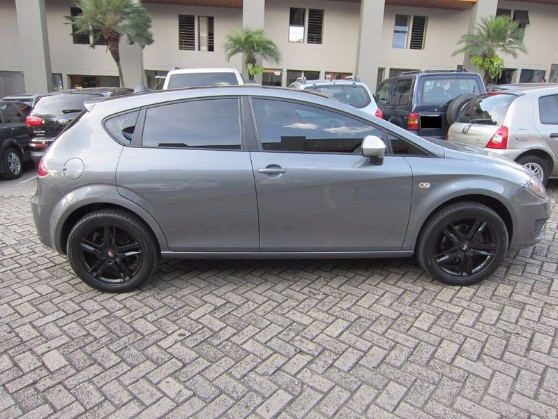 Seat Leon • 2013 • 98,000 km 1