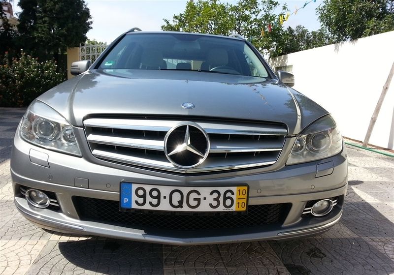 Mercedes-Benz C • 2010 • 215,000 km 1
