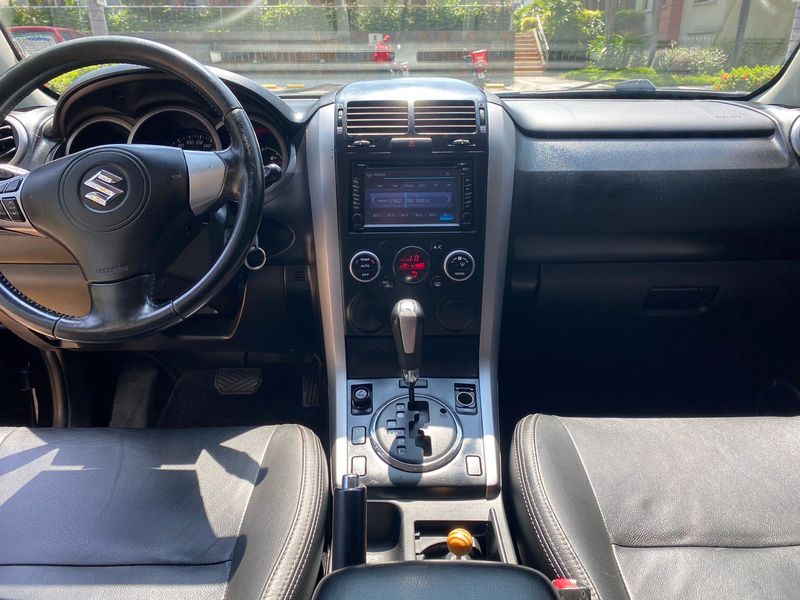 Chevrolet Grand Vitara • 2018 • 120,000 km 6