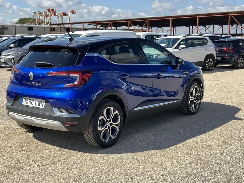 Renault Captur • 2022 • 44,512 km 5