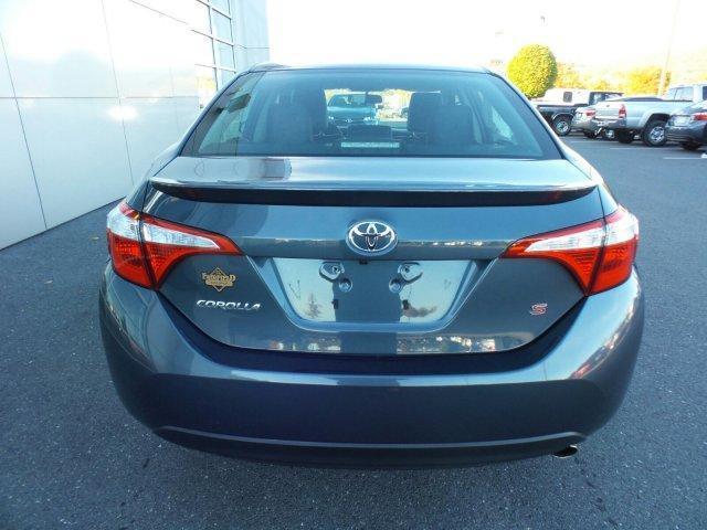 Toyota Corolla • 2016 • 5,663 km 2