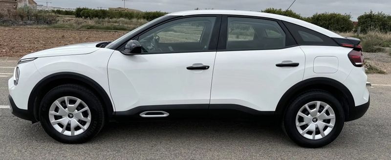 Citroën C4 • 2022 • 27,000 km 3