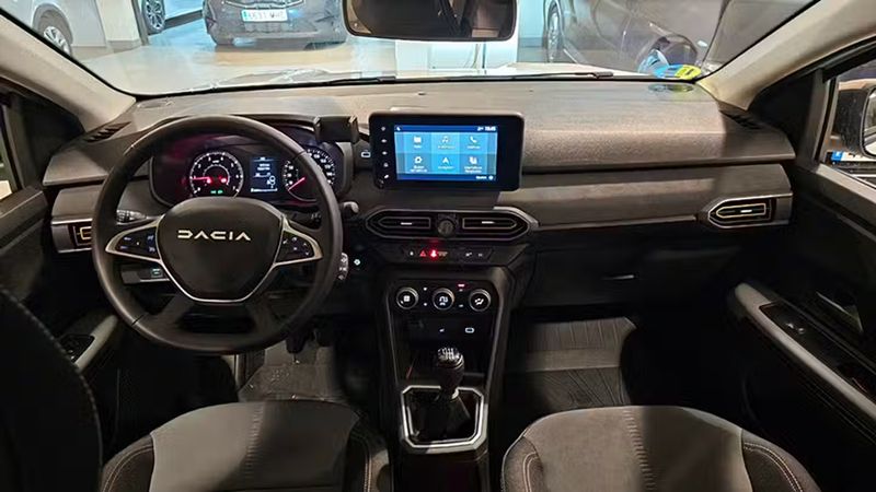 Dacia Sandero • 2023 • 1,576 km 5